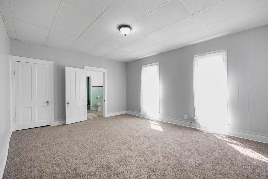 212 S Holbrook Street — photo 15