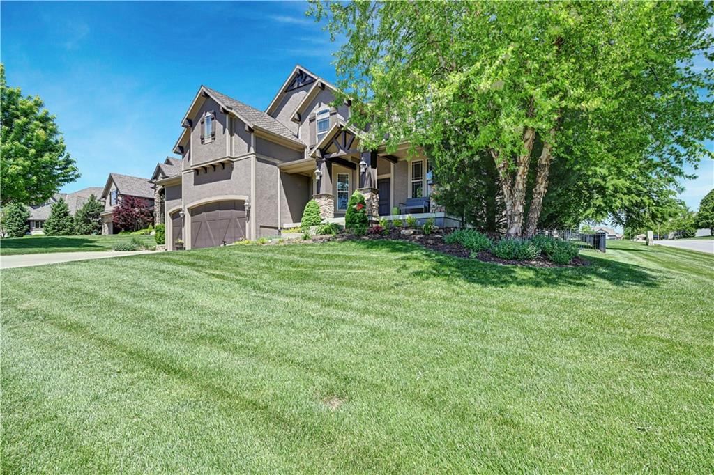 11562 S CARBONDALE Street — photo 3