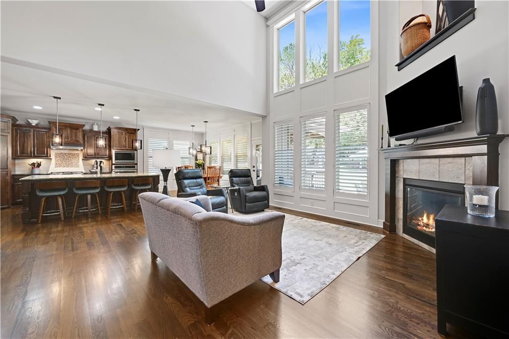 11562 S CARBONDALE Street — photo 15