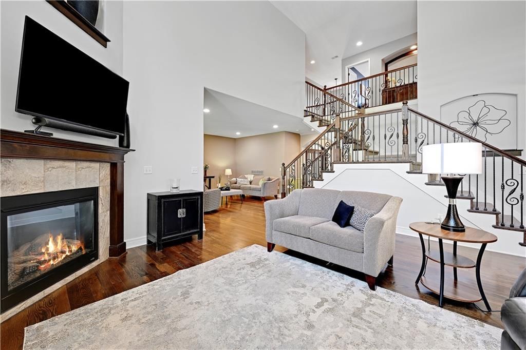 11562 S CARBONDALE Street — photo 18