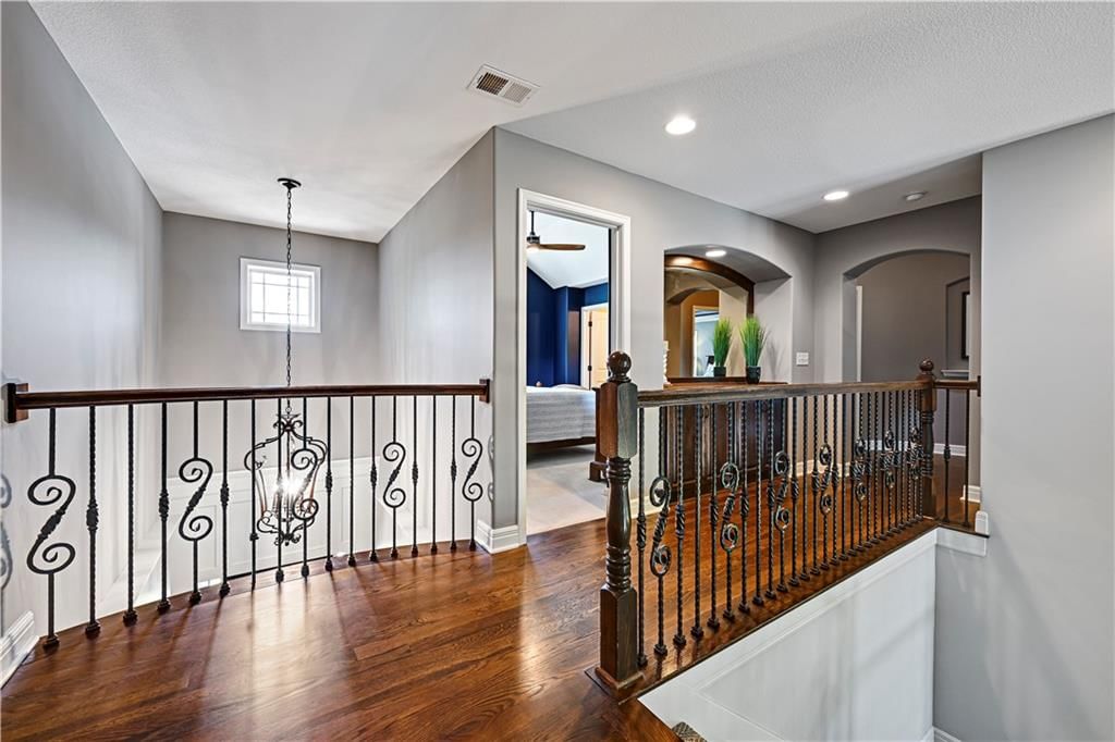 11562 S CARBONDALE Street — photo 35