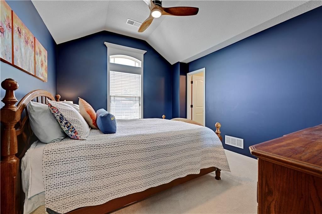 11562 S CARBONDALE Street — photo 48