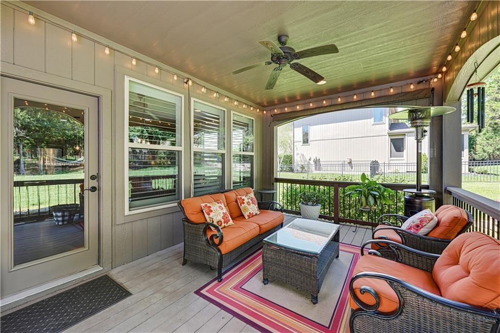 11562 S CARBONDALE Street — photo 51