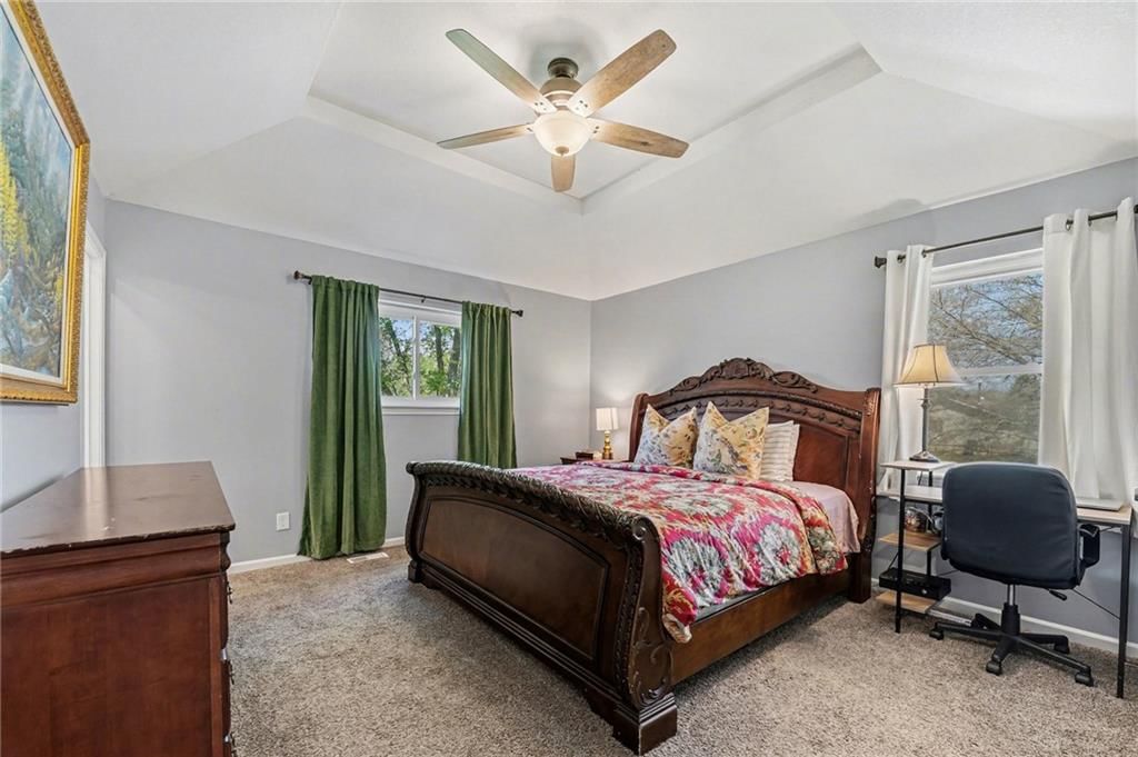 9710 N Conant Avenue — photo 15