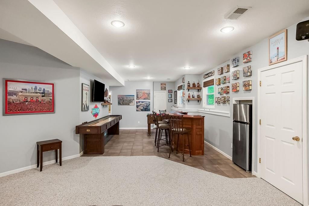 8215 W 129th Terrace — photo 37