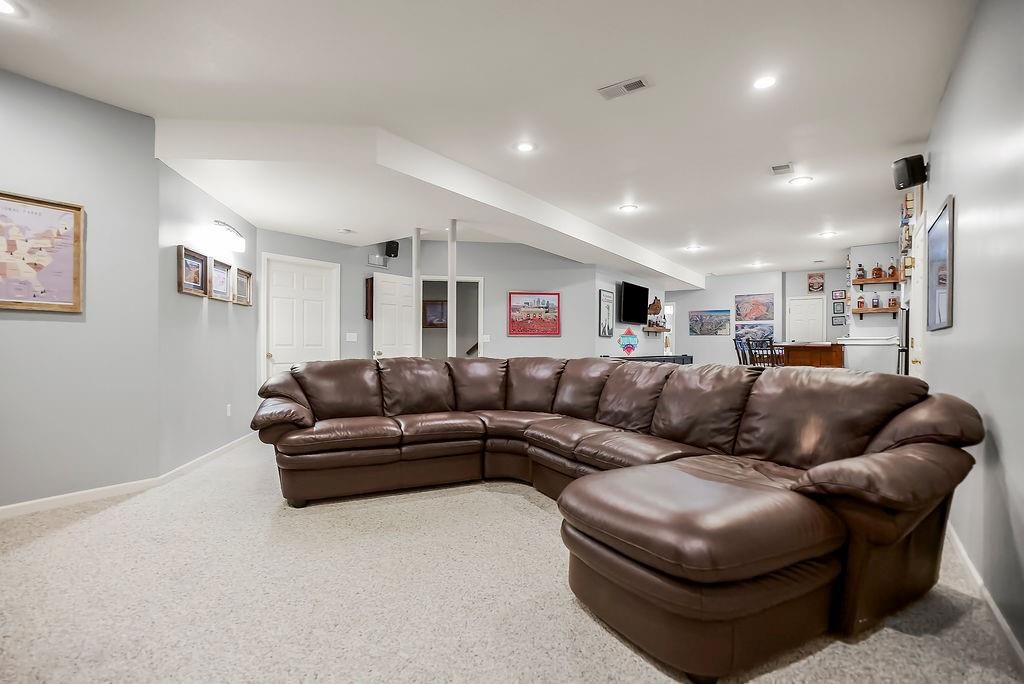 8215 W 129th Terrace — photo 40
