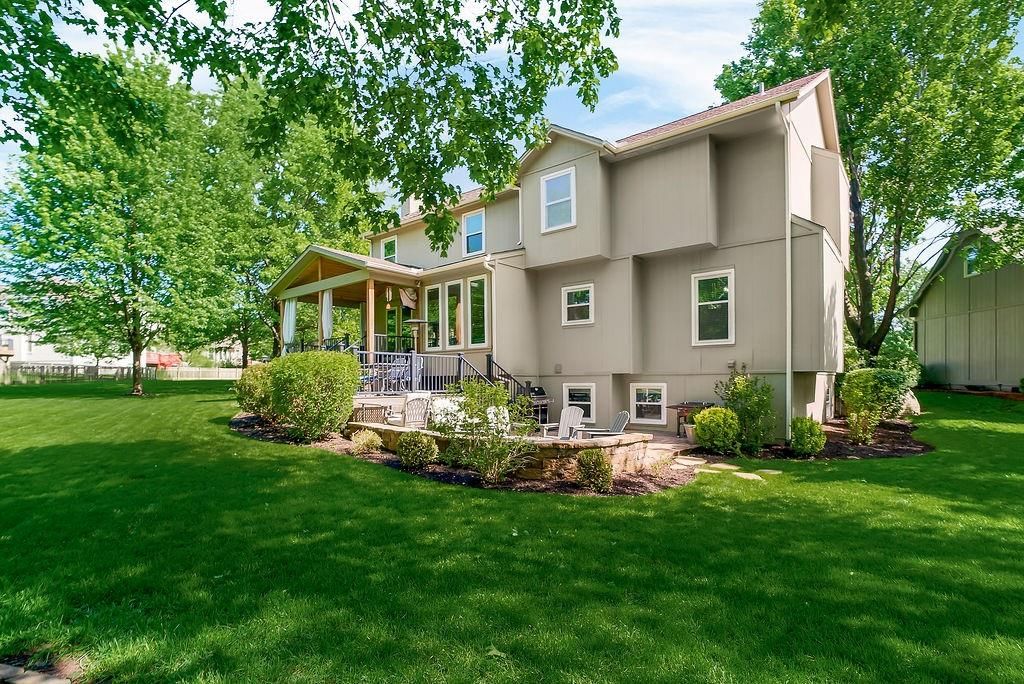 8215 W 129th Terrace — photo 48
