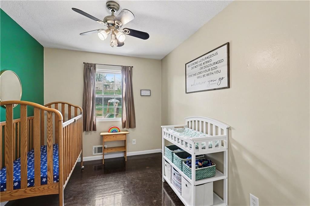 207 Jackson Avenue — photo 15