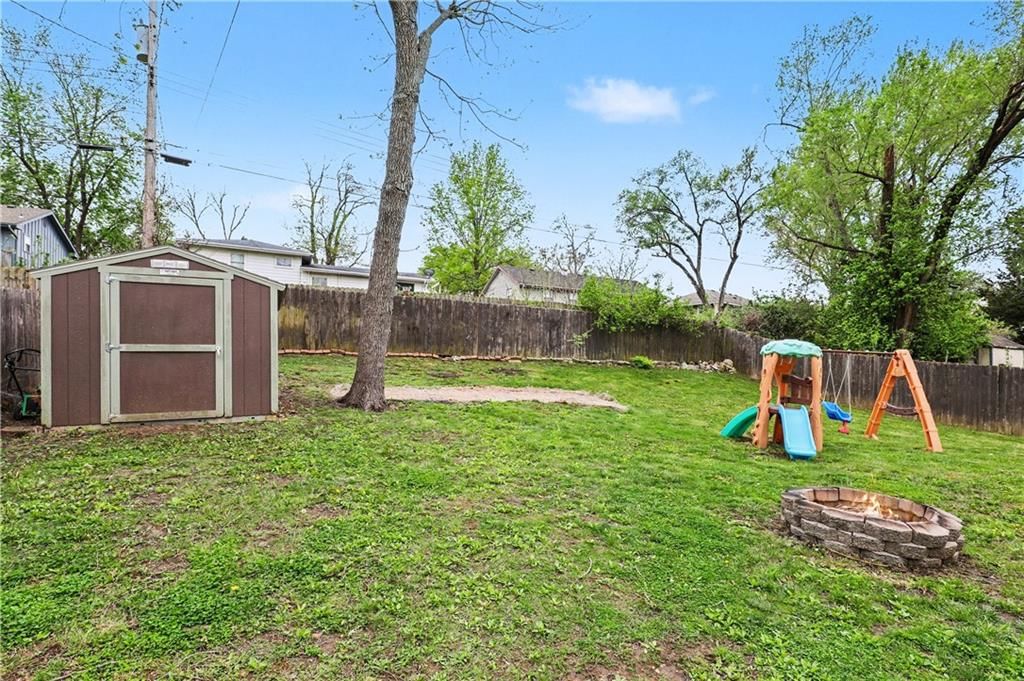 207 Jackson Avenue — photo 29