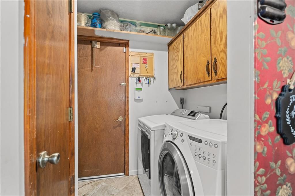 2804 E 174th Street — photo 20