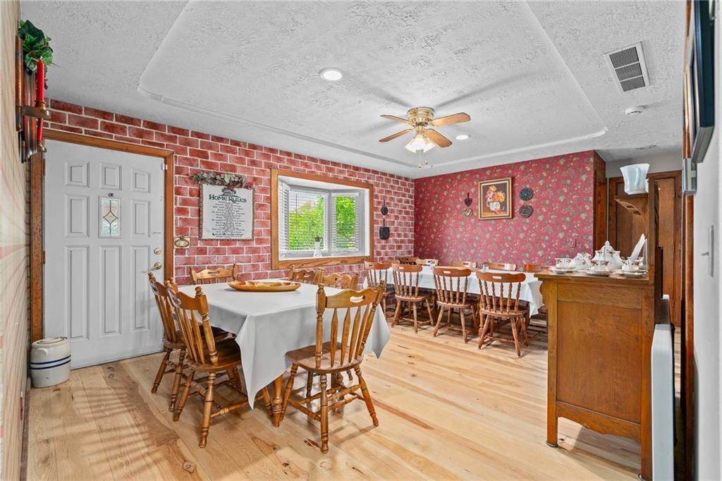 2804 E 174th Street — photo 23