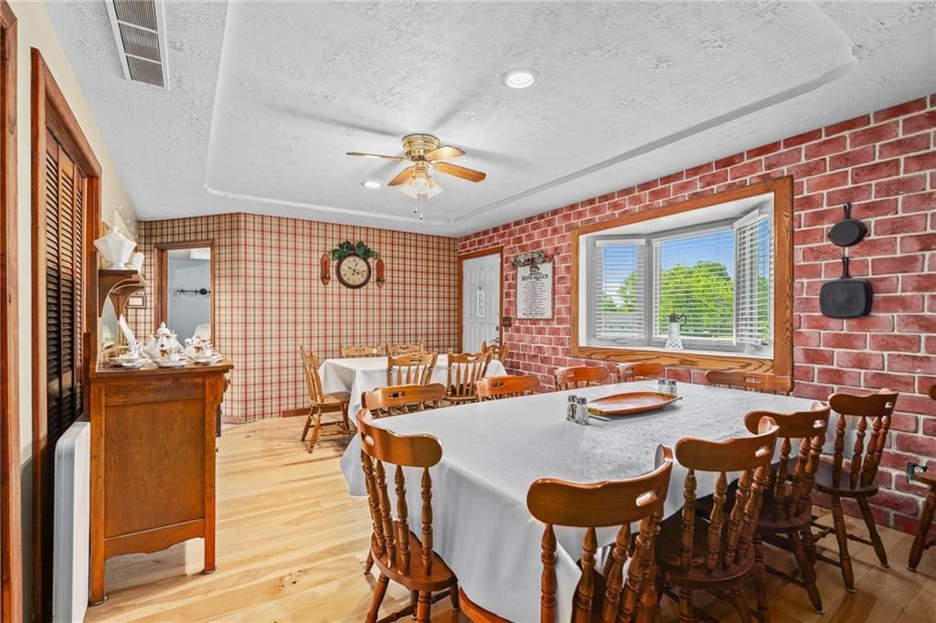 2804 E 174th Street — photo 24