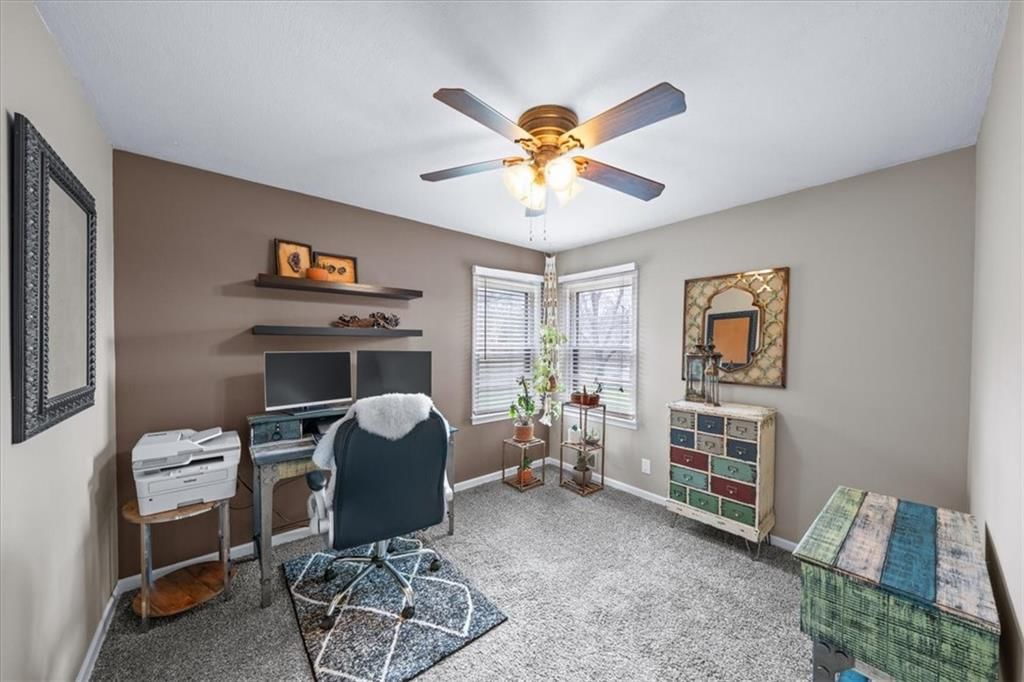 6940 MACKEY Street — photo 14