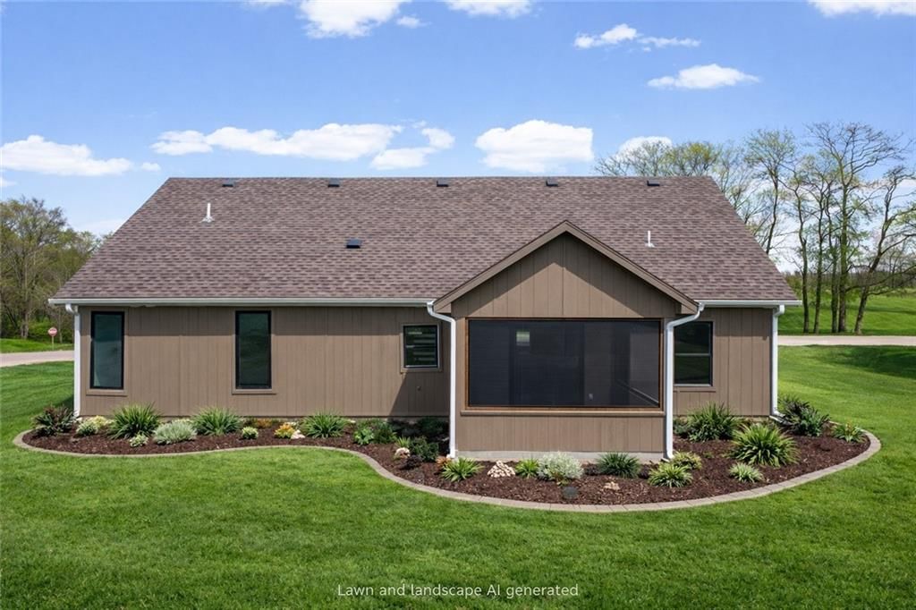 1303 W Concord Drive — photo 2
