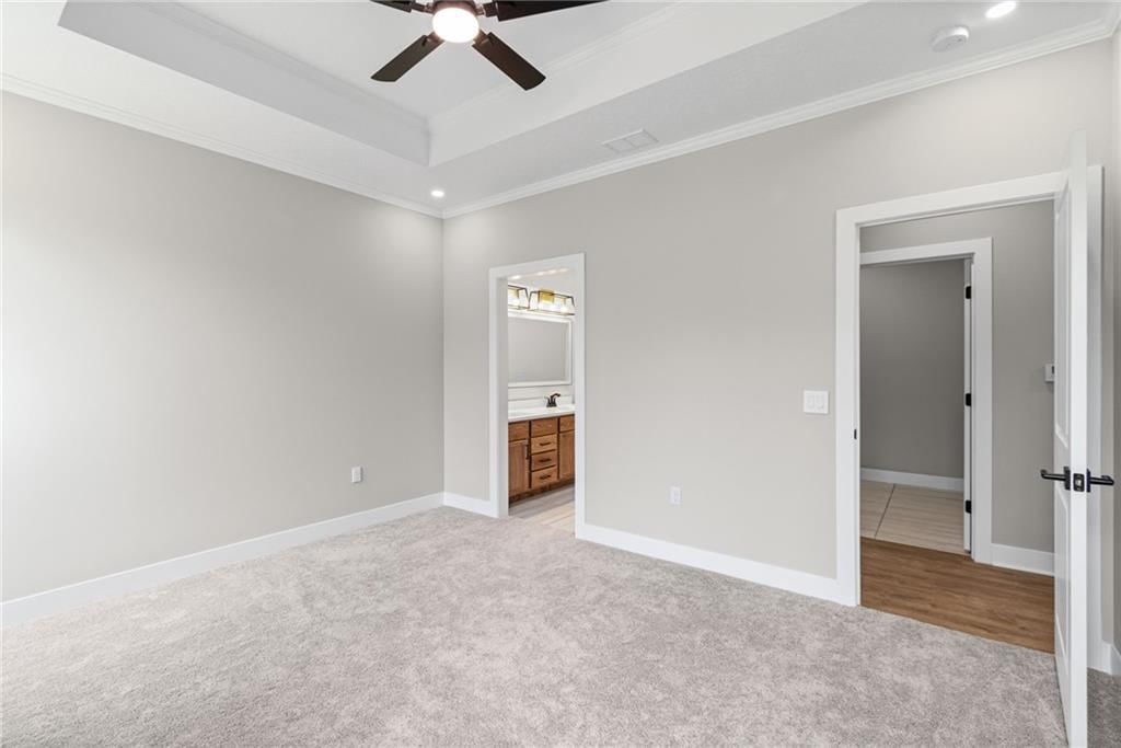 1303 W Concord Drive — photo 15