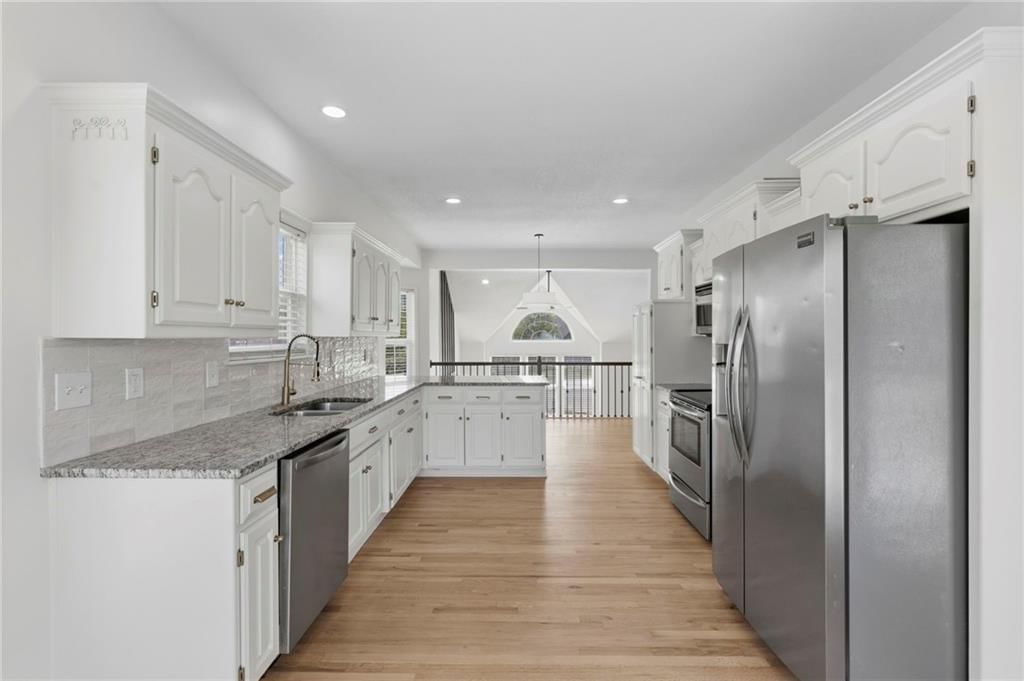 12155 S TALLGRASS Drive — photo 14
