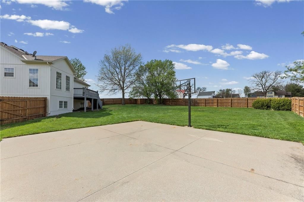 12155 S TALLGRASS Drive — photo 48