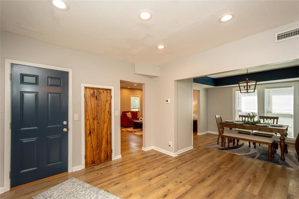 626 S Walnut Street — photo 19