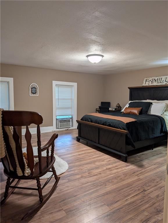 626 S Walnut Street — photo 38