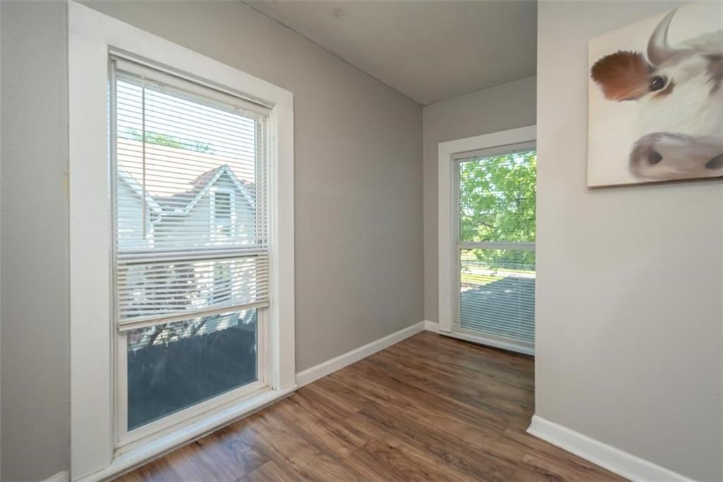 626 S Walnut Street — photo 54