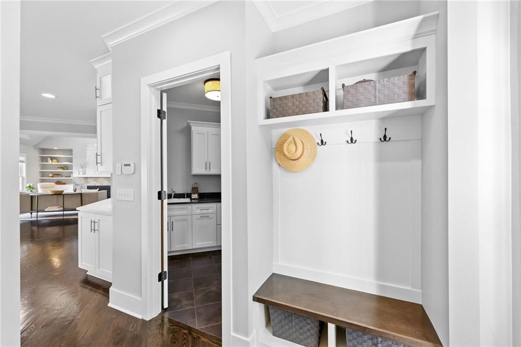 5710 Reinhardt Drive — photo 17