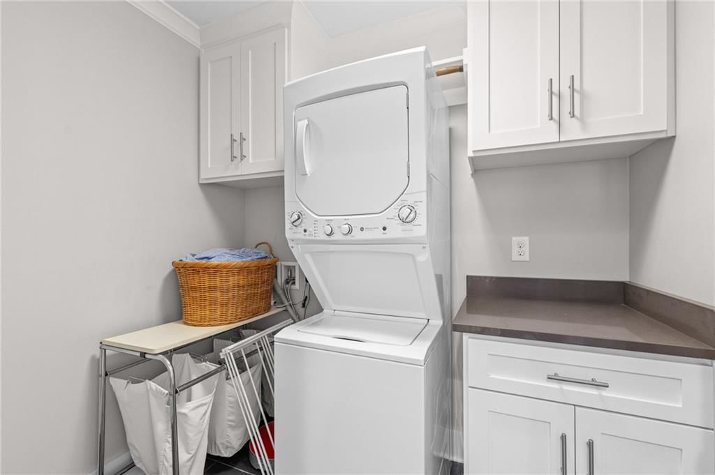 5710 Reinhardt Drive — photo 40