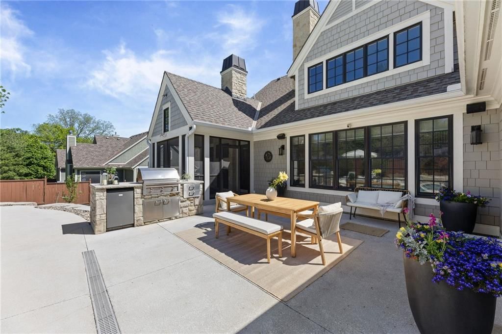 5710 Reinhardt Drive — photo 44