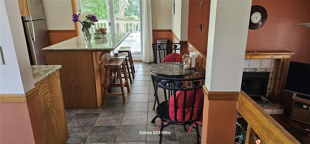 8523 N Crawford Avenue — photo 5