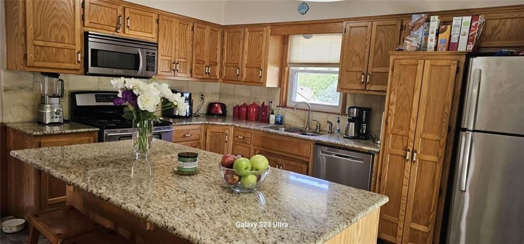 8523 N Crawford Avenue — photo 6