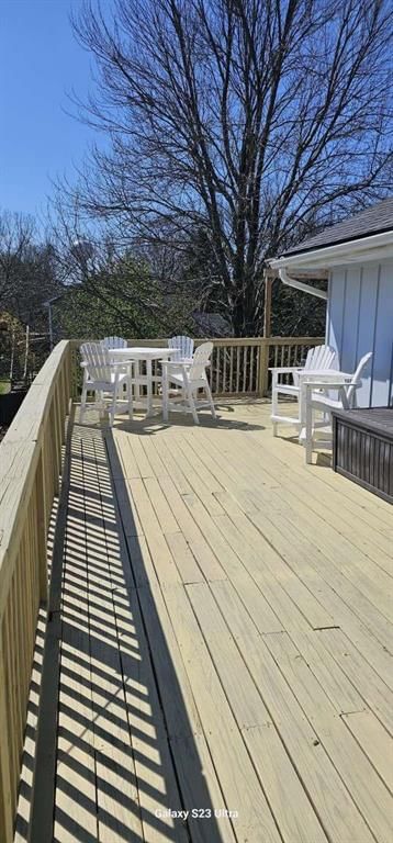 8523 N Crawford Avenue — photo 10