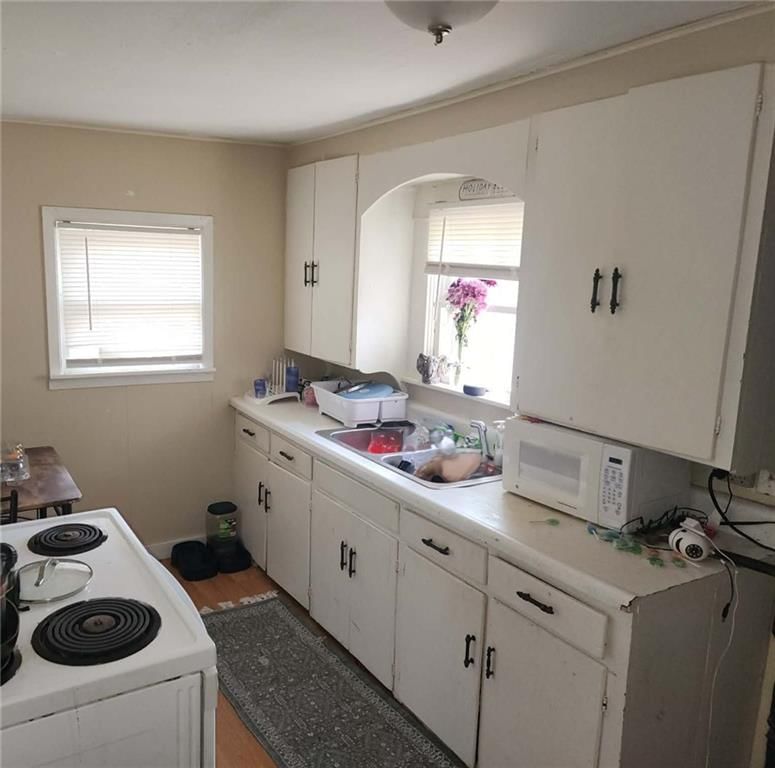 424 E 21st Street — photo 3
