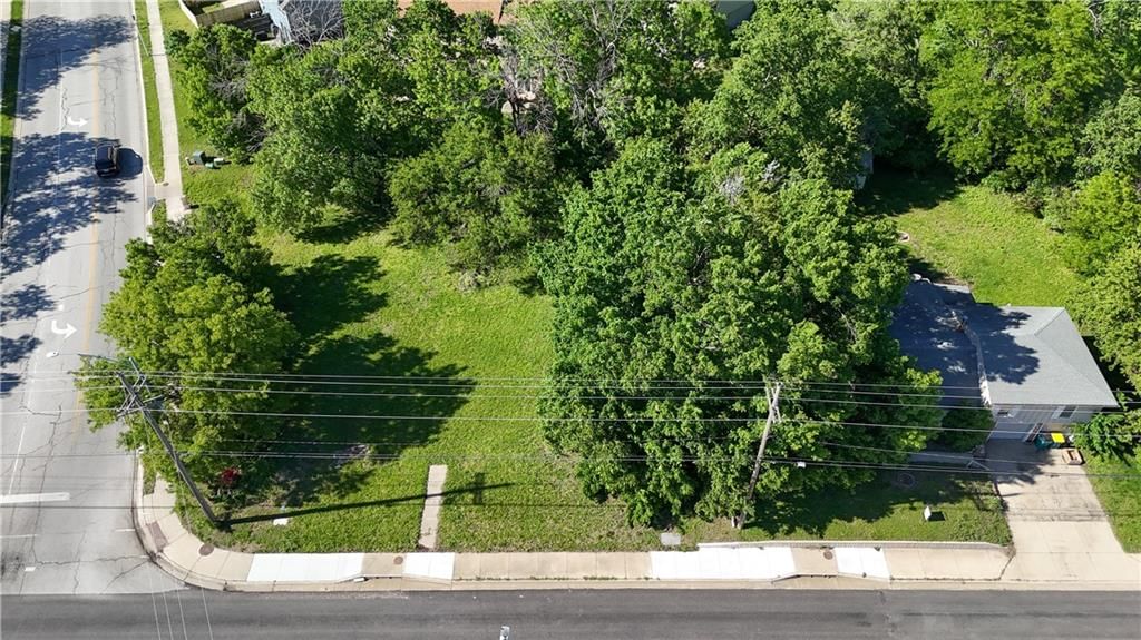 6760 W 151st Street — photo 4