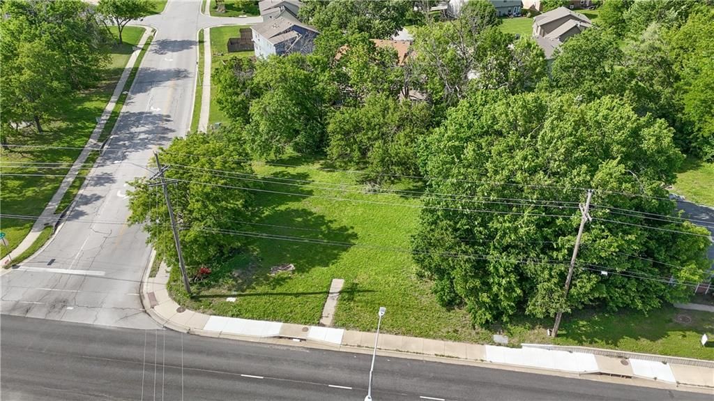 6760 W 151st Street — photo 13