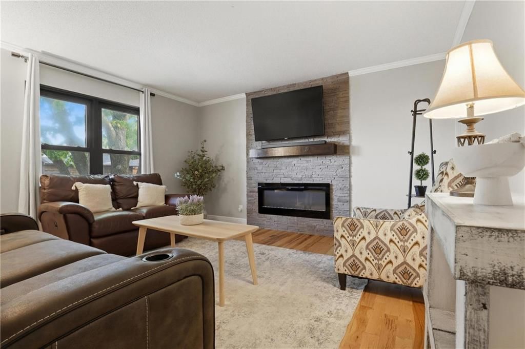 447 Trant Street — photo 10