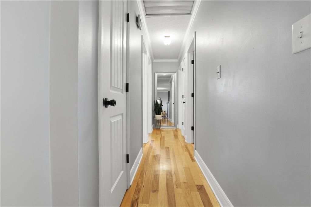 447 Trant Street — photo 18