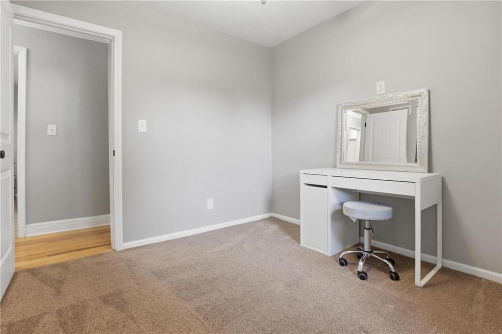 447 Trant Street — photo 27