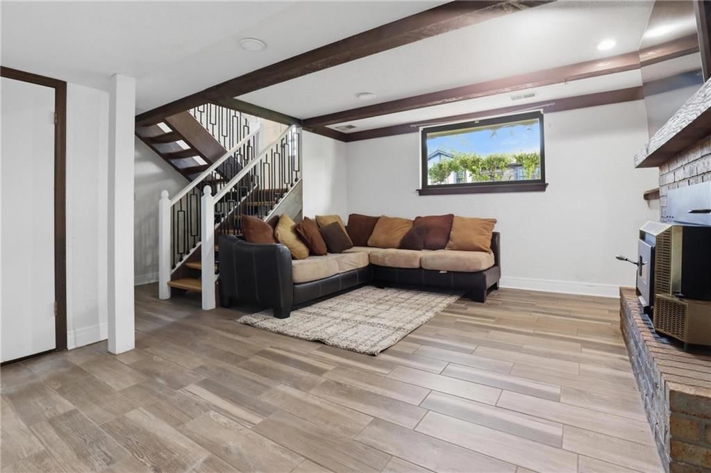 447 Trant Street — photo 29