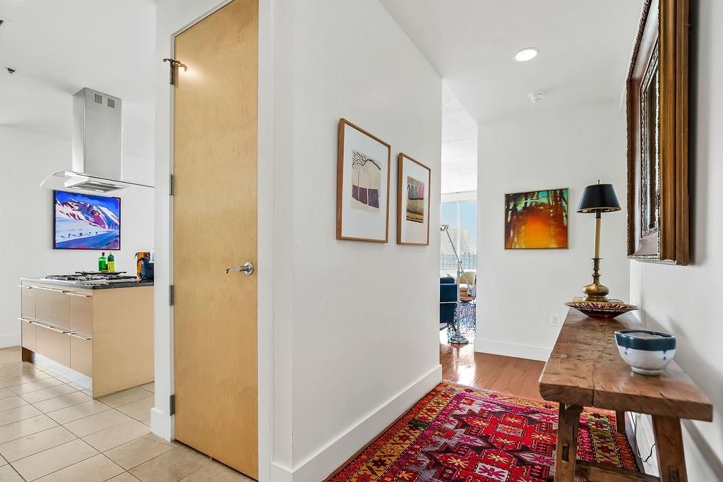 4646 Broadway Boulevard — photo 6