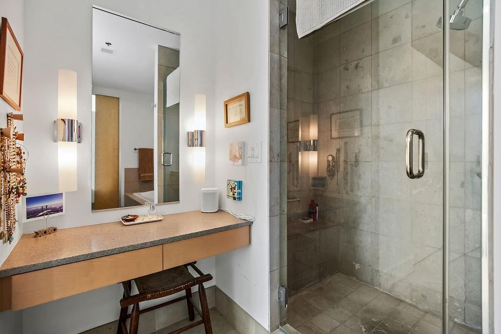 4646 Broadway Boulevard — photo 18
