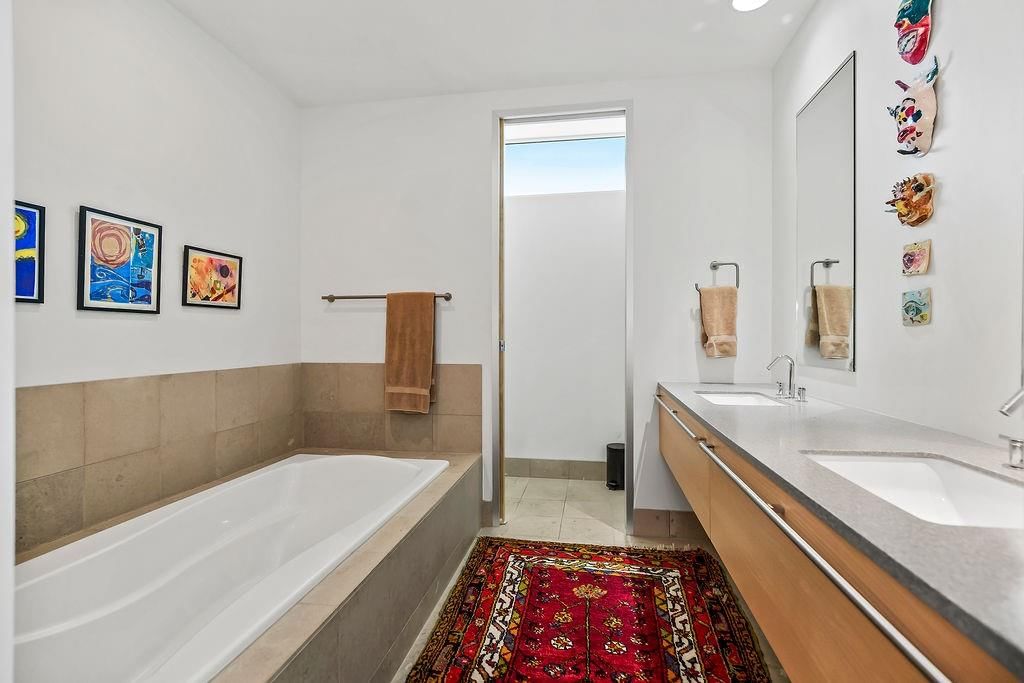 4646 Broadway Boulevard — photo 19