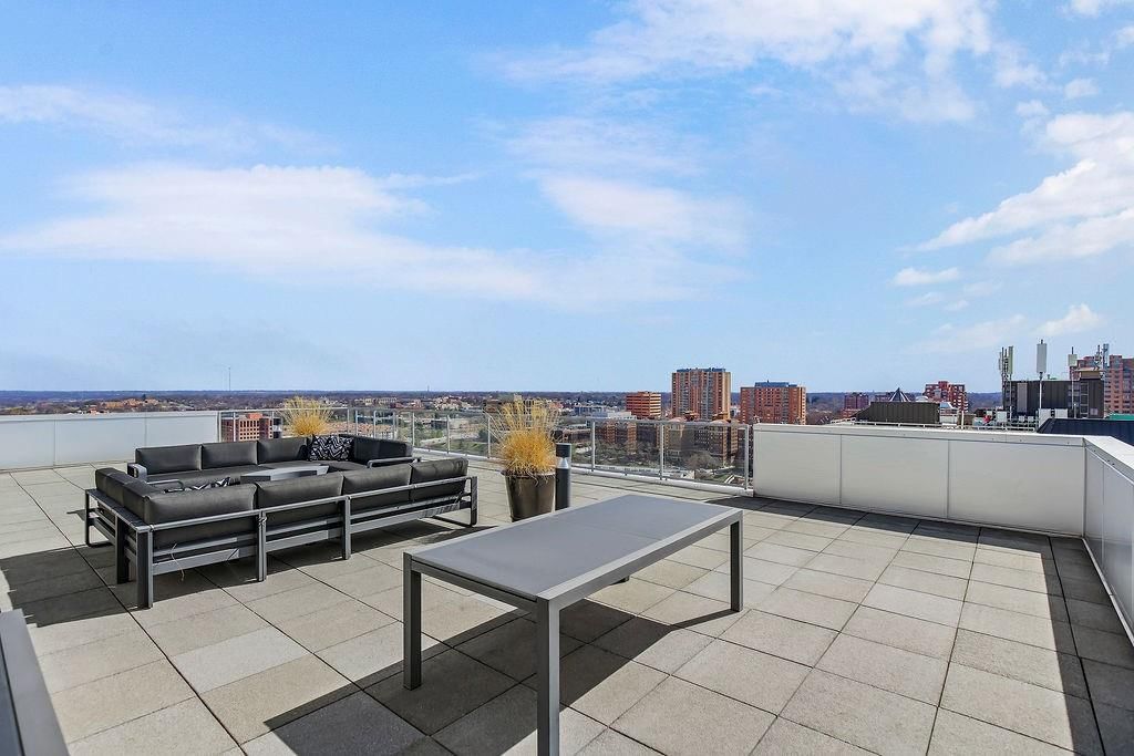 4646 Broadway Boulevard — photo 35