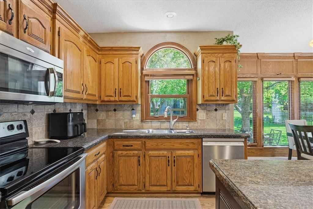 14531 S Kaw Drive — photo 10
