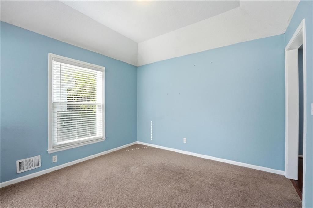 7914 N Oregon Avenue — photo 8