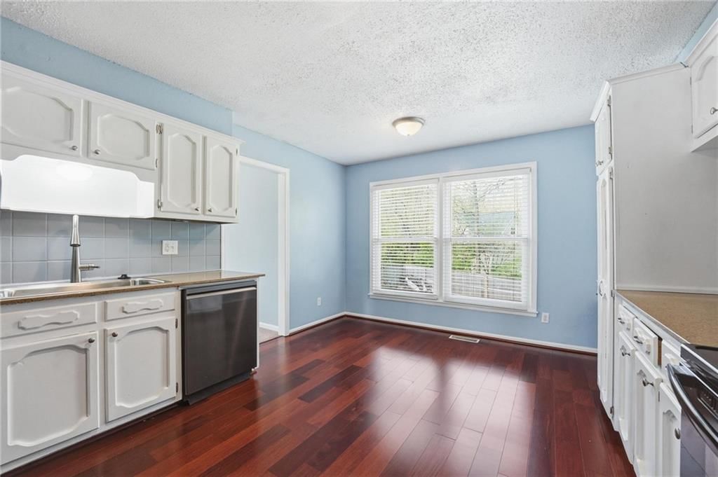 7914 N Oregon Avenue — photo 13