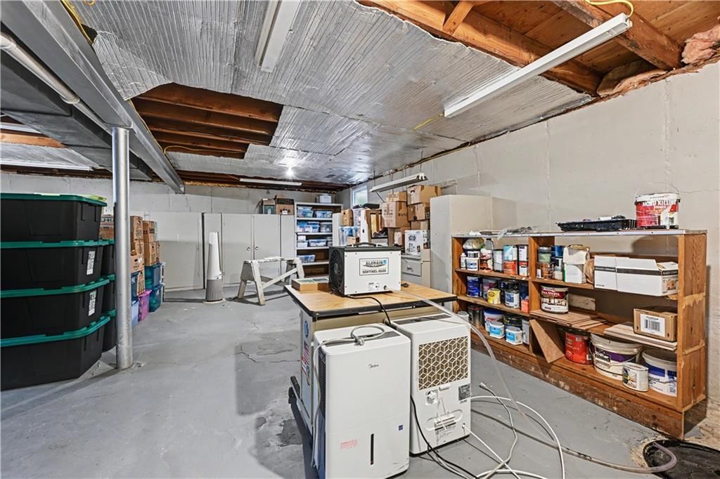 2220 Learnard Avenue — photo 27