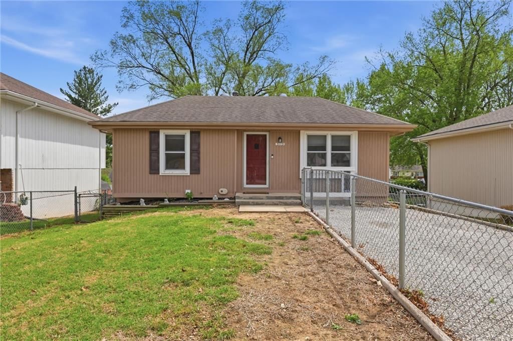 5115 NE 46th Street, Kansas City, MO