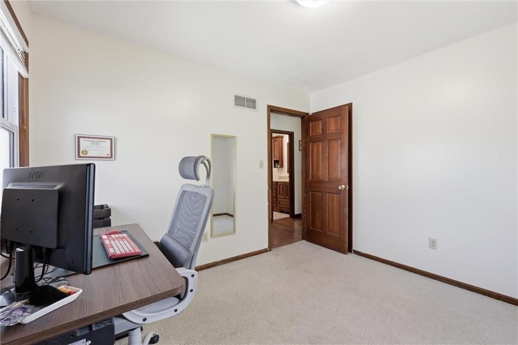5115 NE 46th Street — photo 17