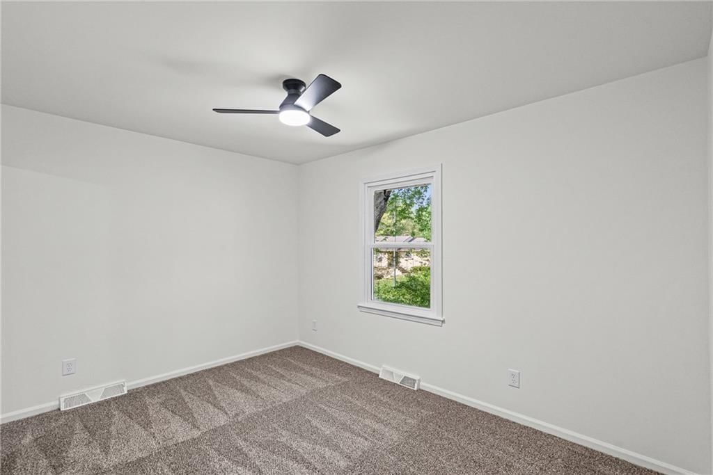 3917 N Colorado Avenue — photo 32