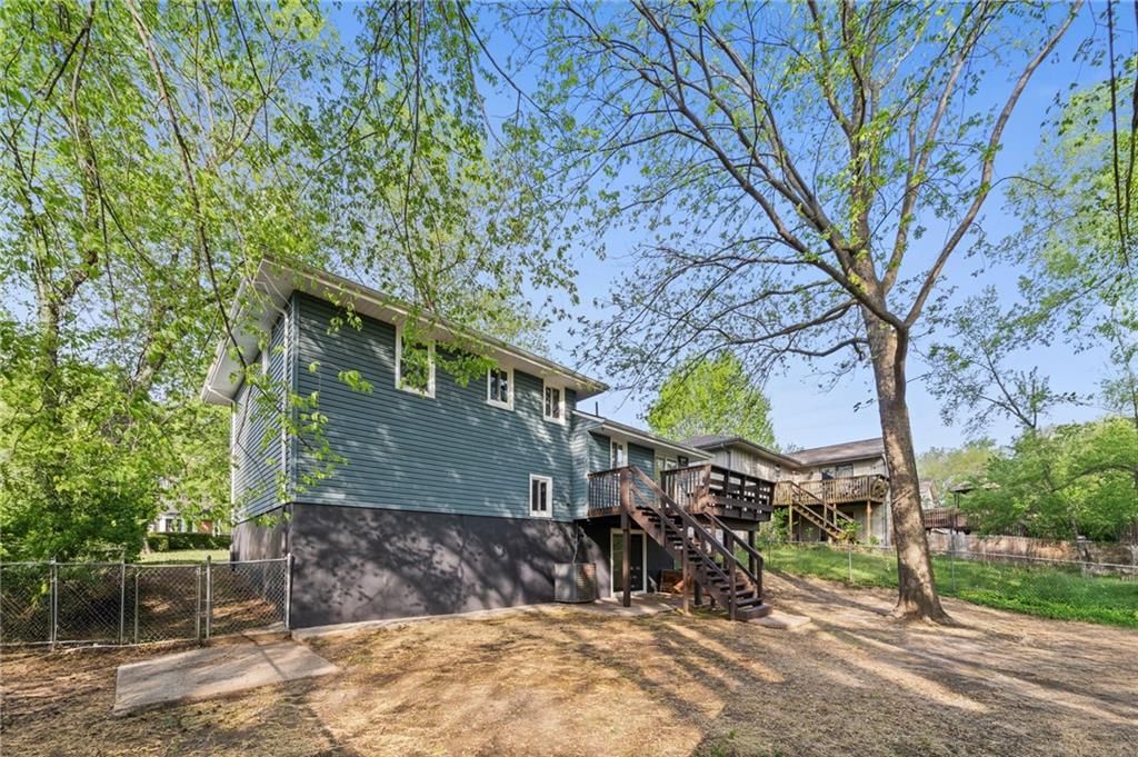3917 N Colorado Avenue — photo 47