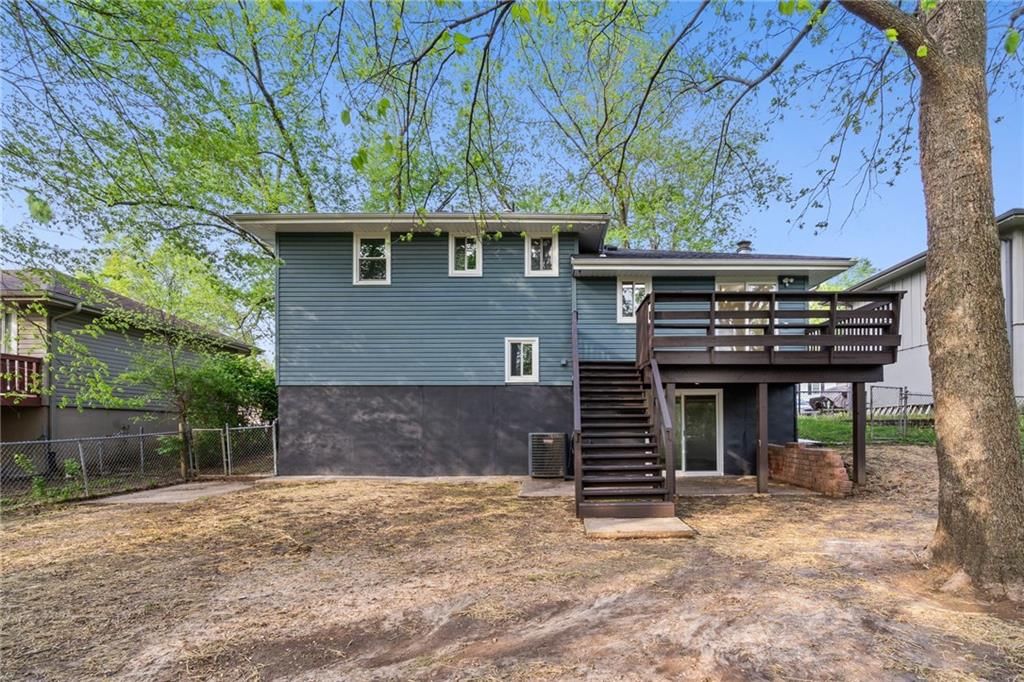 3917 N Colorado Avenue — photo 48